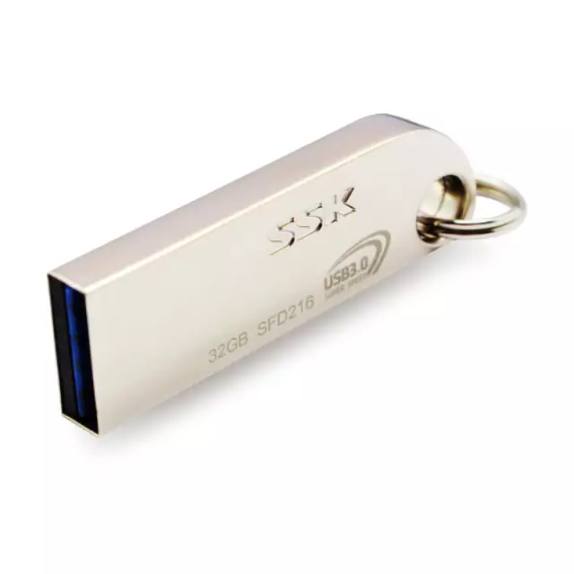 Vandeniui atspari 16-32GB USB 3.0 atmintinė